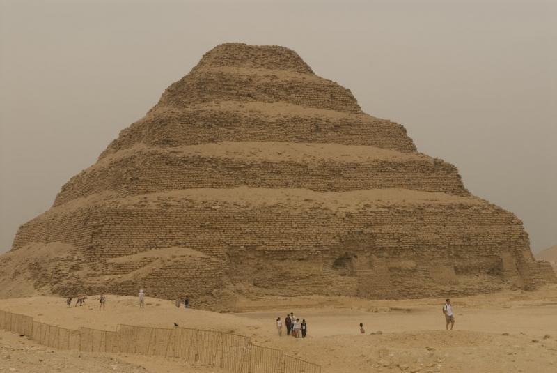 La-Pirámide-escalonada-de-Saqqara 4